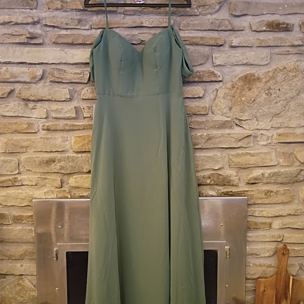Green A12 Azazie Bridesmaid Dress